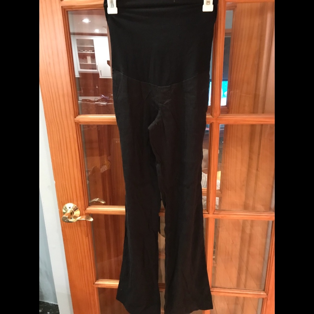 A Pea in the Pod maternity pants